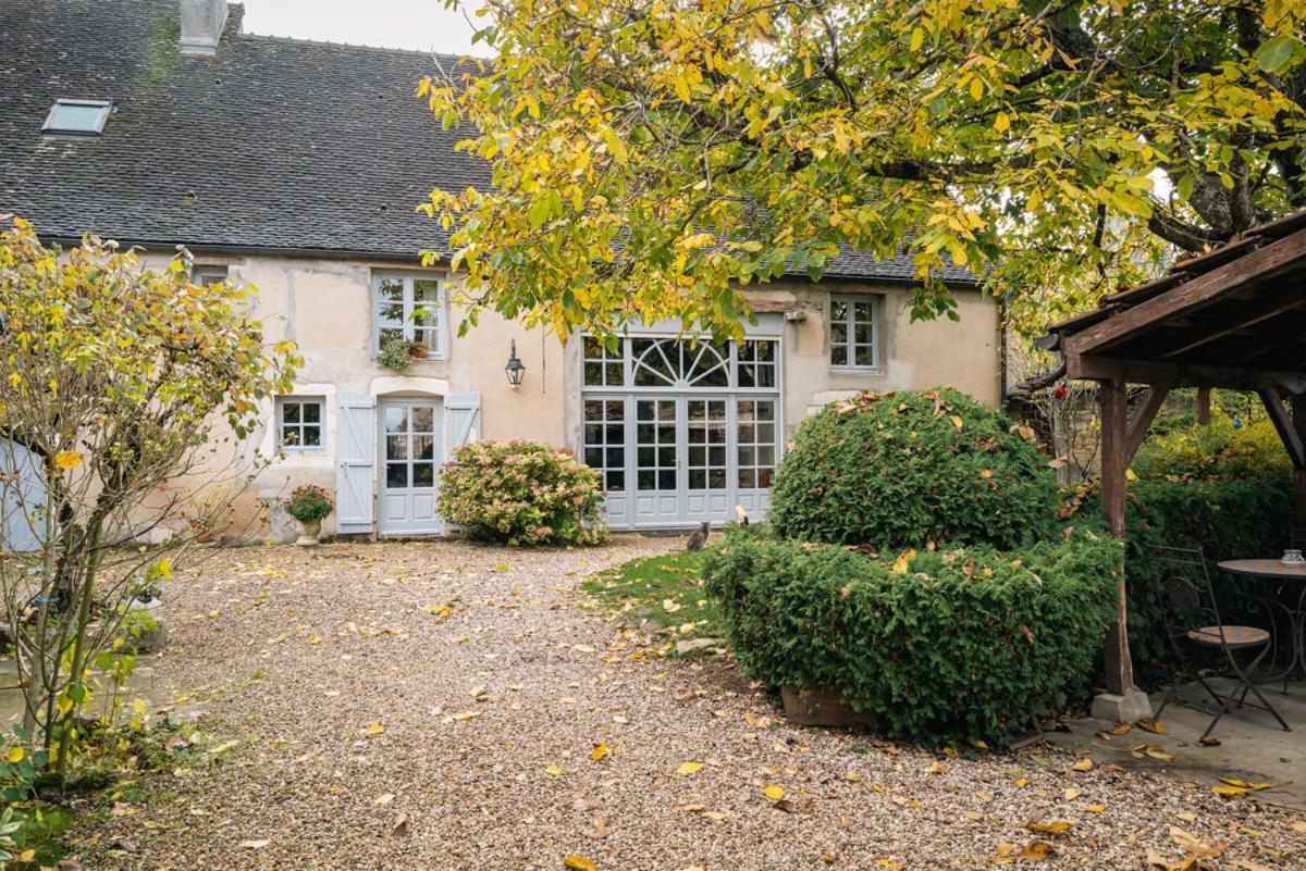 La Cuverie Du Chateau Corcelles-les-Arts Luaran gambar
